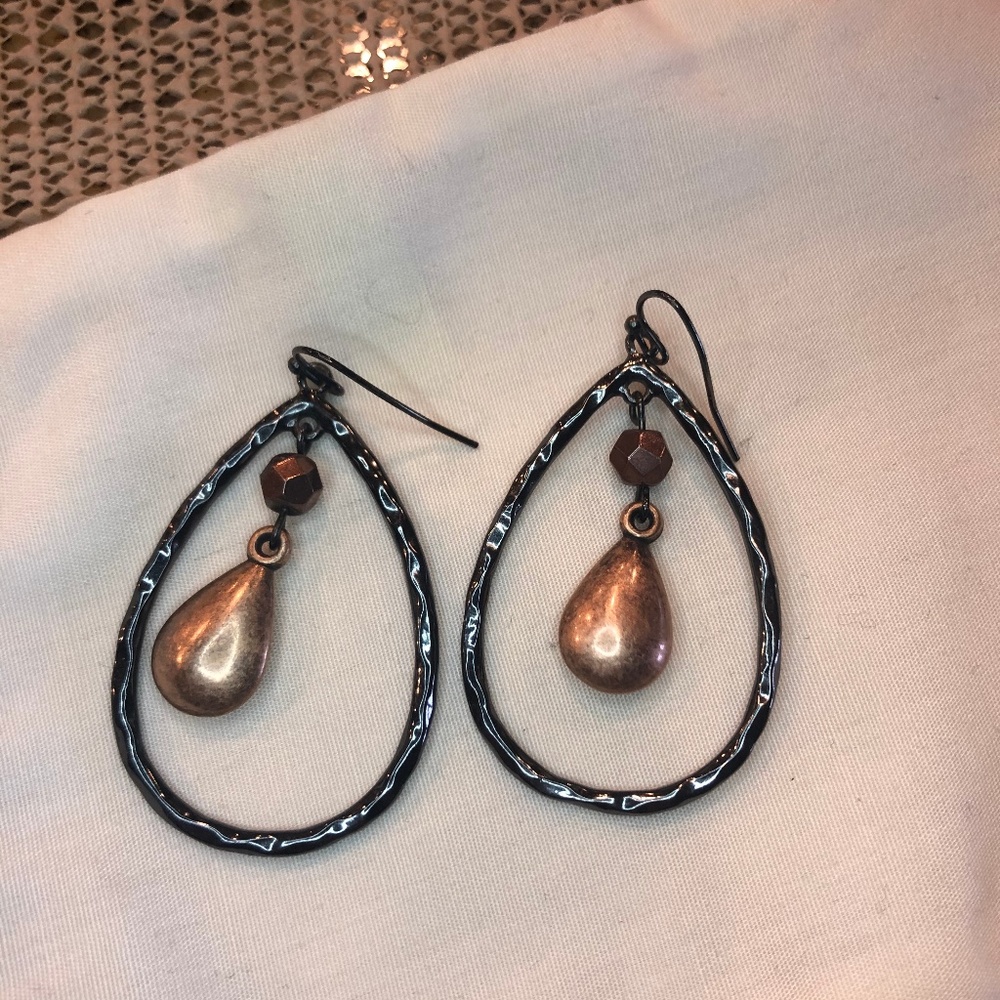 Premier Designs Earrings